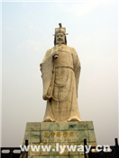 范仲淹塑像